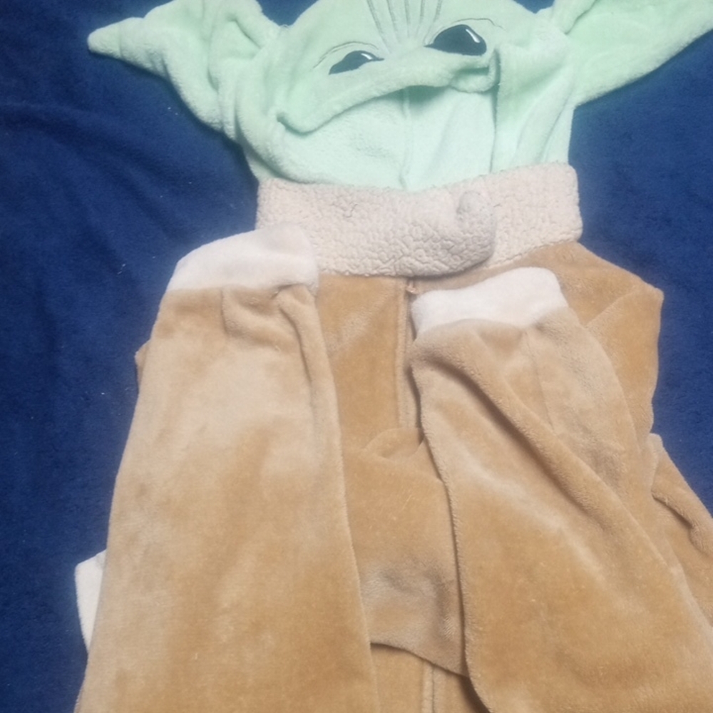 Green and Brown Yoda Costume